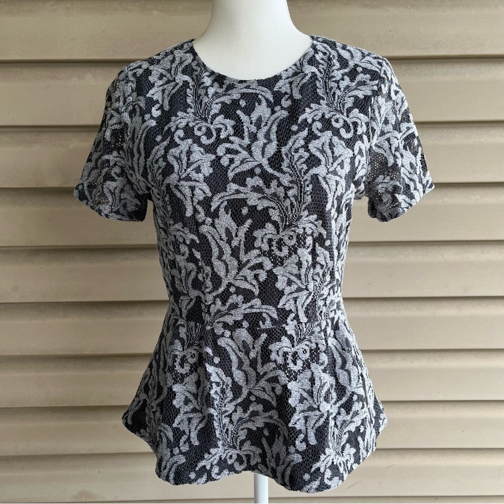 •Ann Taylor• Peplum Blouse With Lace Overlay - Size Small